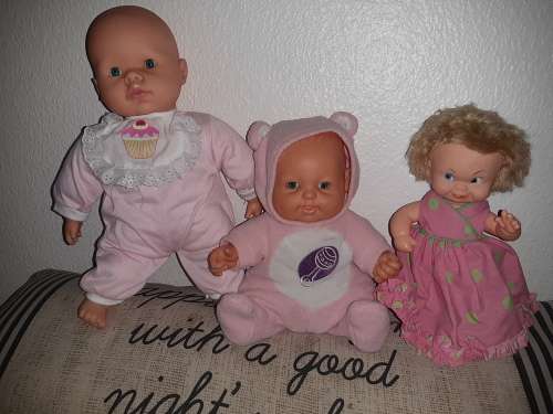 3 Beautiful Dolls!  1 bid vir all!