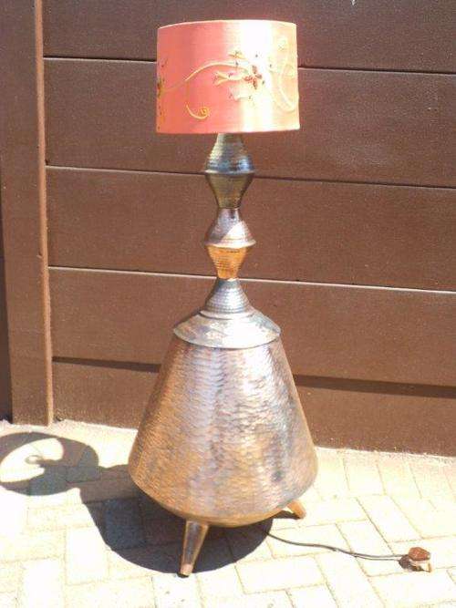 Stunning Vintage Floor Standing Lamp!