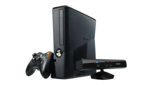 Xbox 360 Comes With 2 Controllers,Kinect (Includes 35 Games)