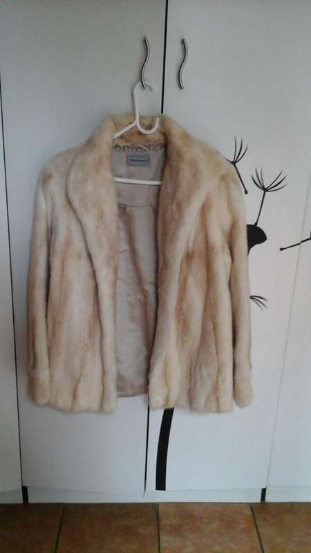 REAL Fur coat. GREAT Condition