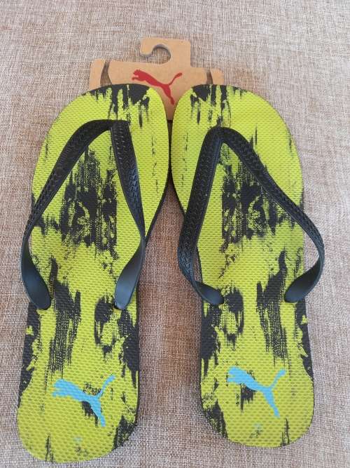 Puma sandals mens first flip black/green - size UK12