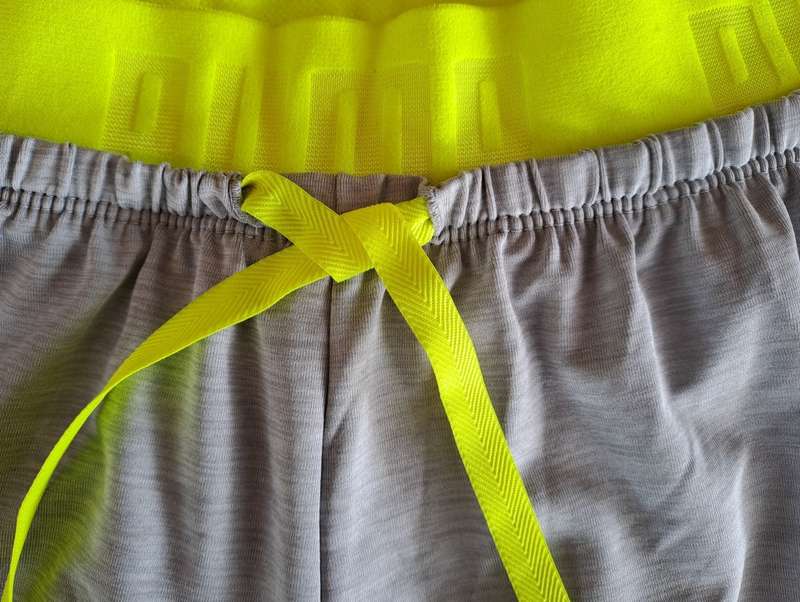 Puma Shorts Ladies Transition Drapey - Size Large (L)