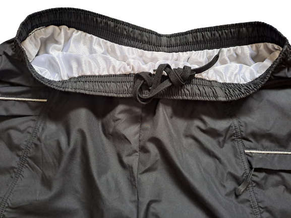 Running Shorts Trail Black - Size 40 (2X-Large)