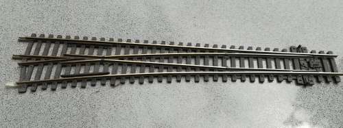 Peco long left hand points