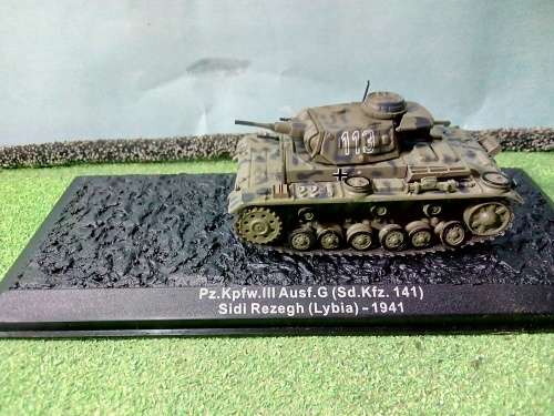 Die cast Military combat vehicle