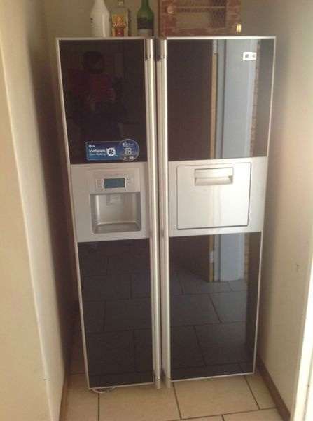 ####LG FRIDGE BEST OF THE BEST R30k NEW 2 DAY AUCTION ONLY#####