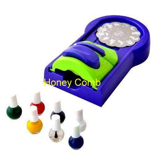 Wonder nail printer. Great for finger nails and toe nails.