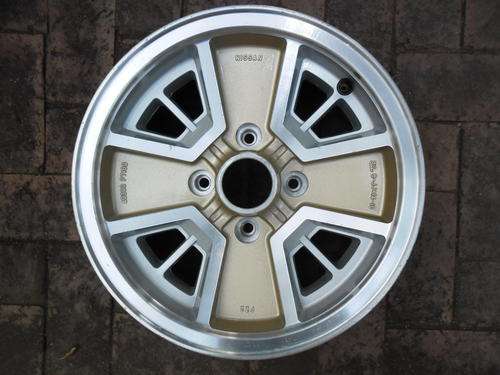 Datsun/Nissan 280ZX rim
