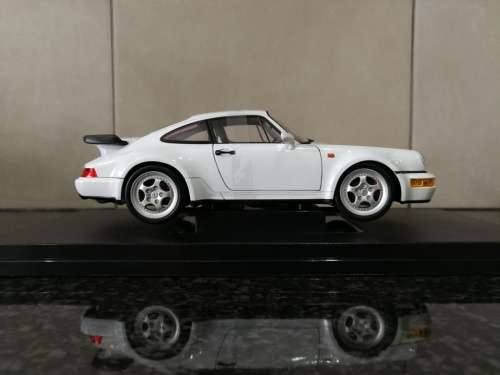 1:18 Porsche 964 Turbo - White