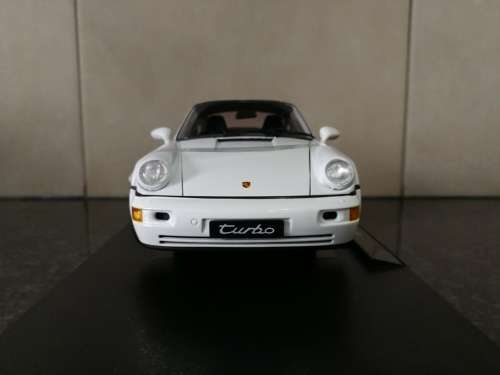 1:18 Porsche 964 Turbo - White