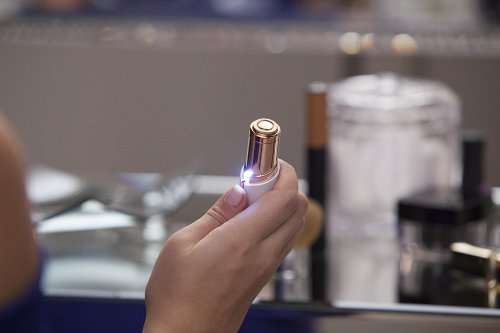 Finishing Touch Flawless Women's Painless Hair Remover