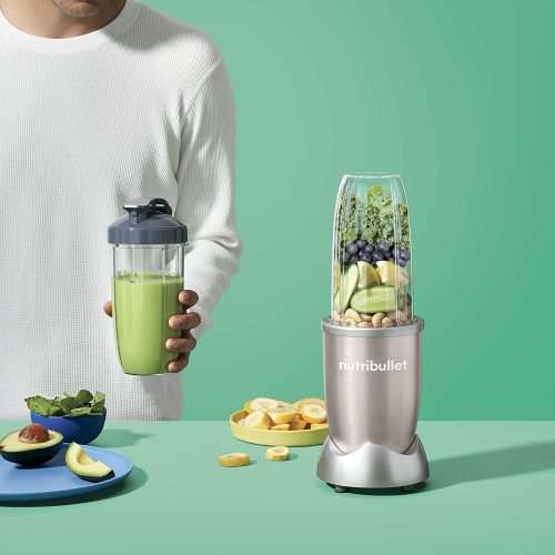 NutriBullet Pro - 13-Piece High-Speed Blender/Mixer - Recipe Book Included (900 Watts)