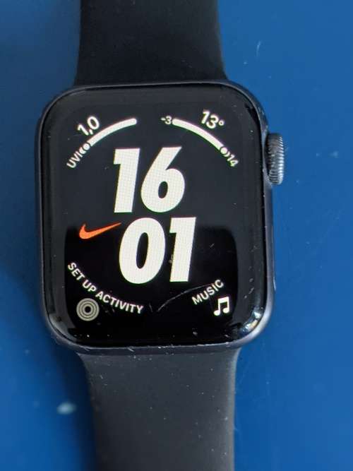 Apple Watch Series 4 40mm - GPS only