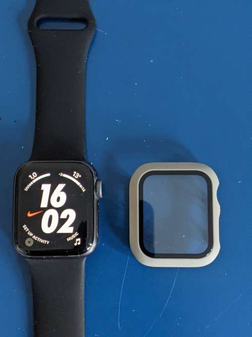 Apple Watch Series 4 40mm - GPS only