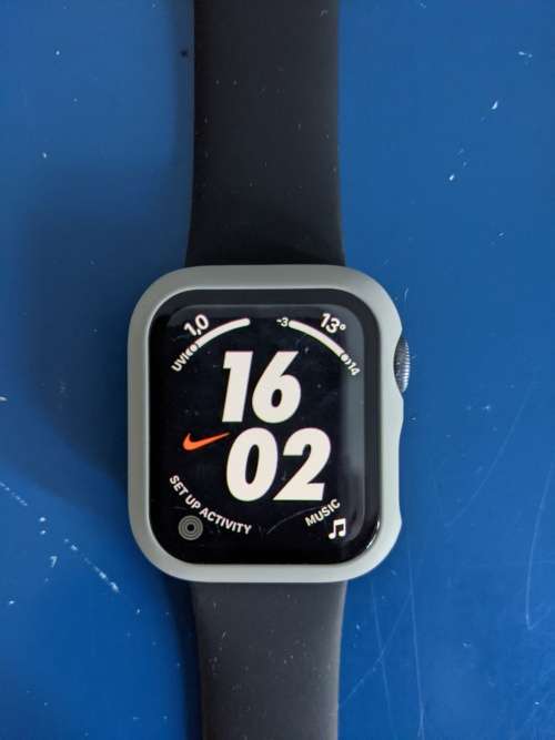 Apple Watch Series 4 40mm - GPS only