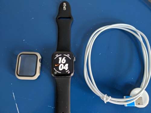 Apple Watch Series 4 40mm - GPS only