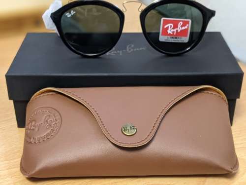 Ray-Ban Women`s 0RB4257 Round Sunglasses
