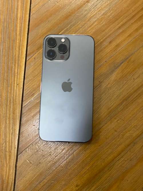 iPhone 13 Pro Max 256gb - Silver - Battery health 96% - Open to all networks