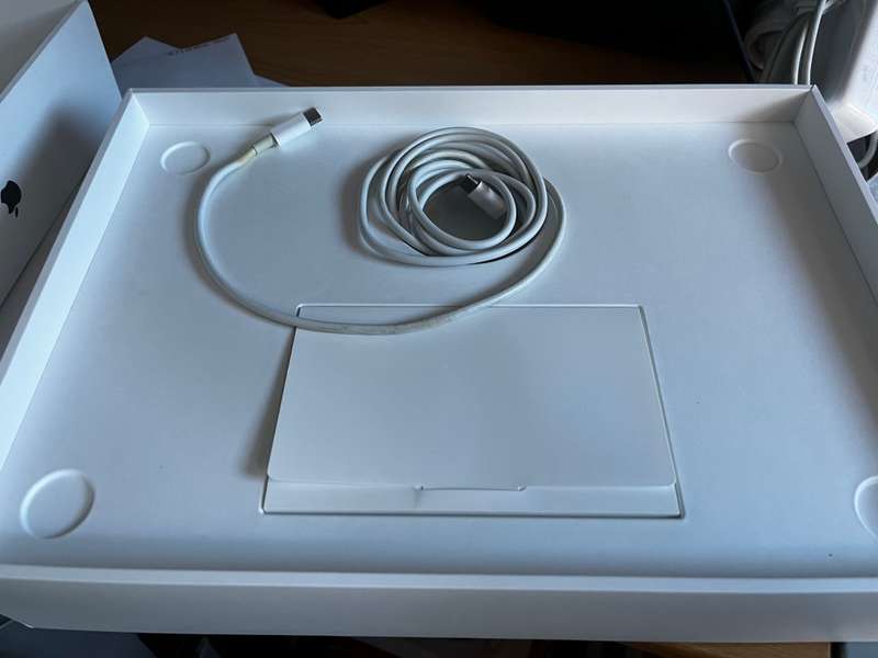 Macbook Air 13` - 2018 - Retina display - 8Gb Ram - 128gb SSD