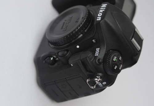 Nikon D500 20.9 megapixel and 4k DSLR (Like New)