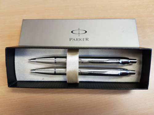 **** PARKER PEN and PENCIL SET ****