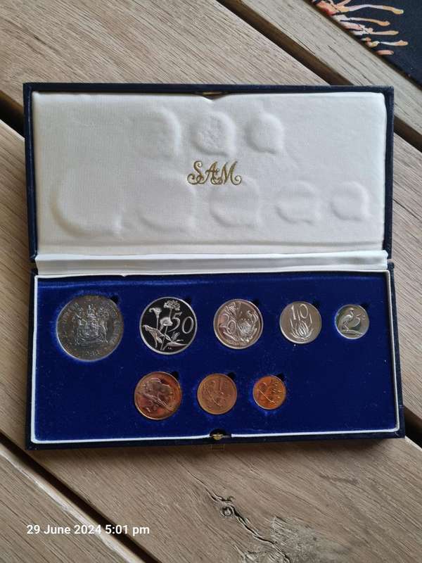 ****1X 1983 SHORT PROOF SET****