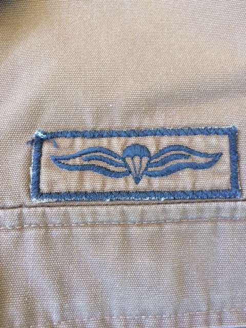 Recce Corporal Shirt (with all cloth badges incl. Forward Air Controller), Pants and Beret