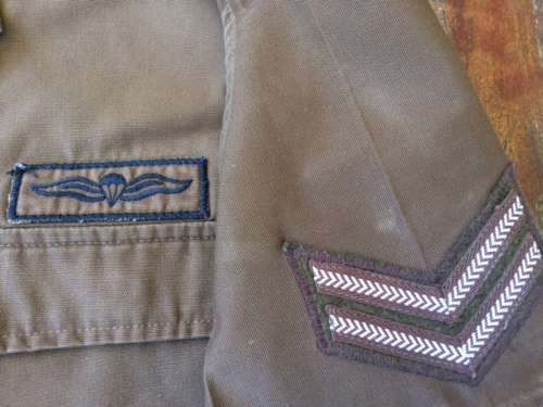 Recce Corporal Shirt (with all cloth badges incl. Forward Air Controller), Pants and Beret