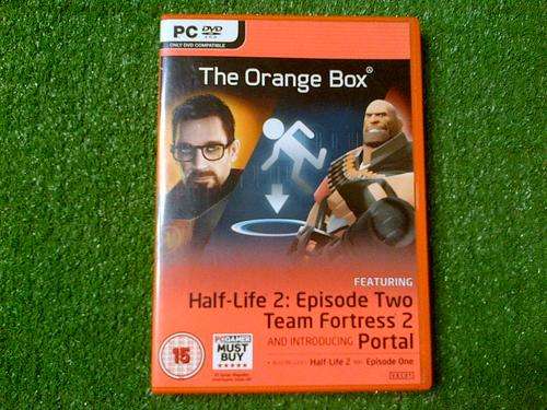 THE ORANGE BOX HALF-LIFE 2: EPISODE 2 TEAM FORTRESS 2 AND INTRODUCING PORTAL PC DVD ROM (15)