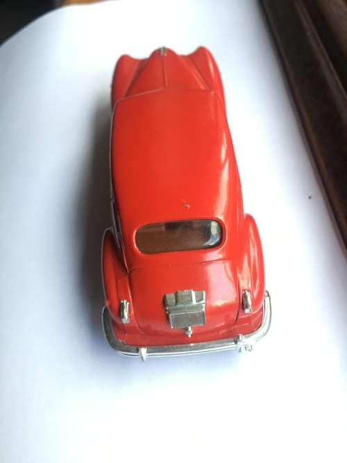 1946 COCA-COLA CHRYSLER WINDSOR 1/43 SCALE.