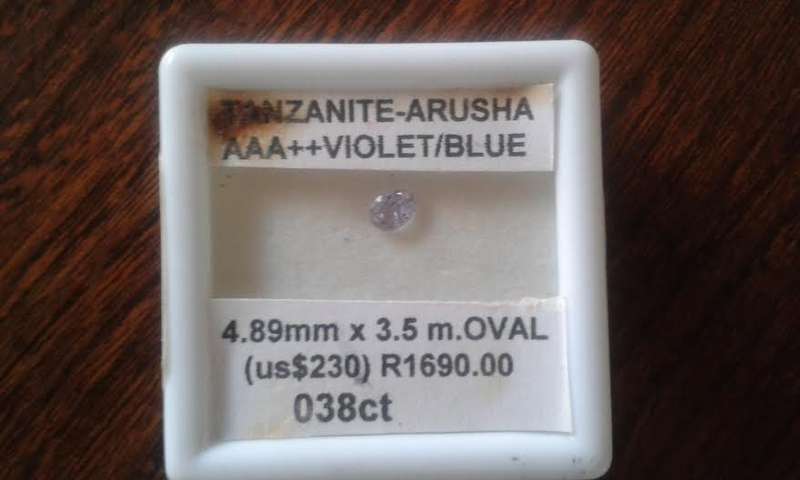 Deceased Estate."HEH".Natural Tanzanites 0.38ct. Oval. ERV. R2805.00. LOW START
