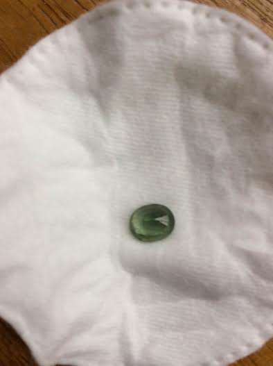 1.04ct  Unheated Natural Green Songea Sapphire Oval (S12).