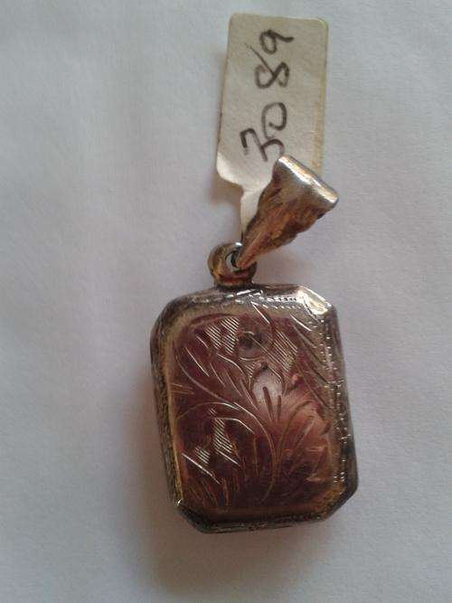 EXQUISITE SOLID  SILVER LOCKET HALLMARKED 925