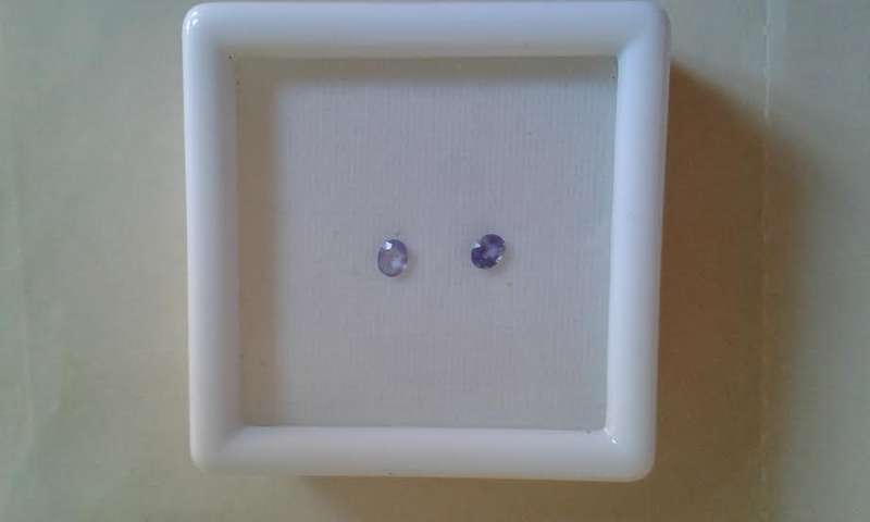 Natural Tanzanites .2 x 0.26ct .TCW 0.52ct Ovals. LOW START