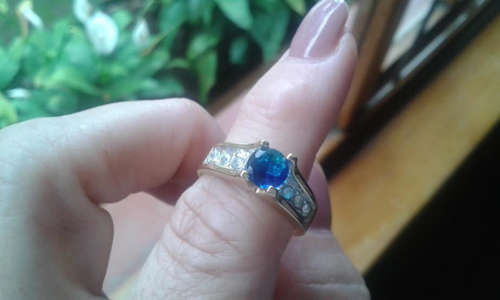 CLEARANCE SALE, GOLD PLATED RING, BLUE CZ SAPPHIRE, SIZE 7.