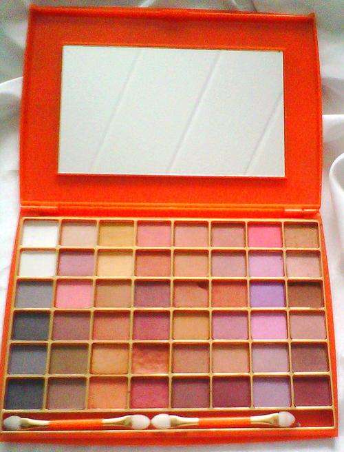 Makeup - Eyeshadow set - 48 colours