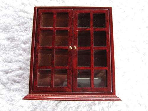 VICTORIAN DISPLAY CABINET(DEL PRADO).