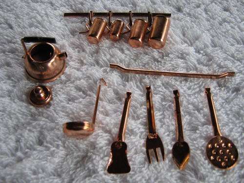 COPPER KITCHEN ACCESORIES