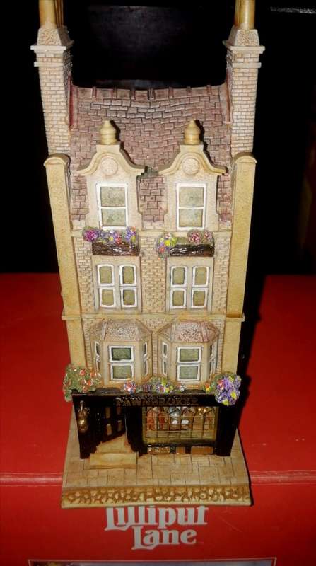 A lilliput lane pawnbrokers