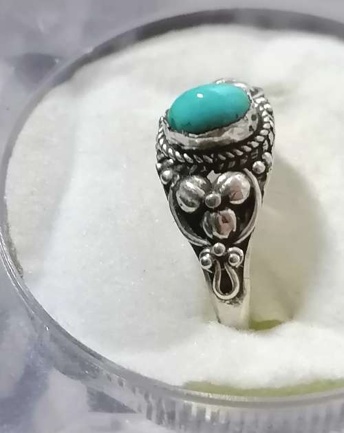 An amazing vintage sterling silver turquoise ring
