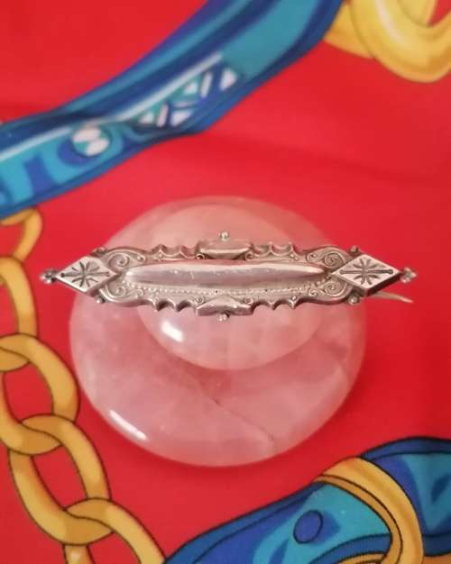 A superb Georgian hallmarked silver pin