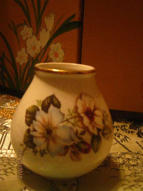 a lovely little crown devon vase
