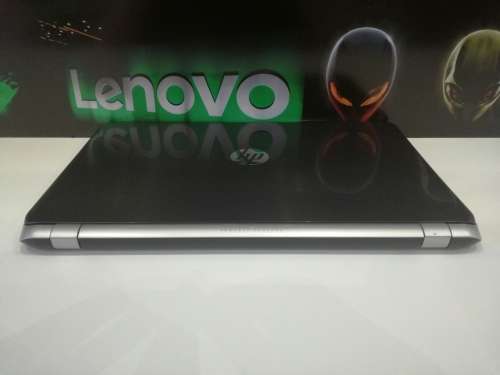 *HP PAVILION 15 n200si*i3-4005u*4GB RAM*500GB*DVD WRITER*HD DISPLAY