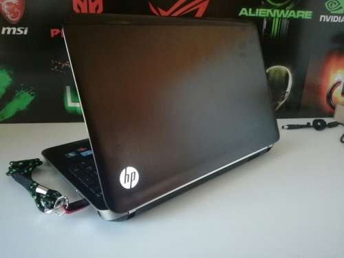 *MONSTROUS SPEC i7*HP PAVILION i7*QUAD CORE*8CPU THREADS*RADEON GRAPHICS*750GB*BEATS AUDIO*
