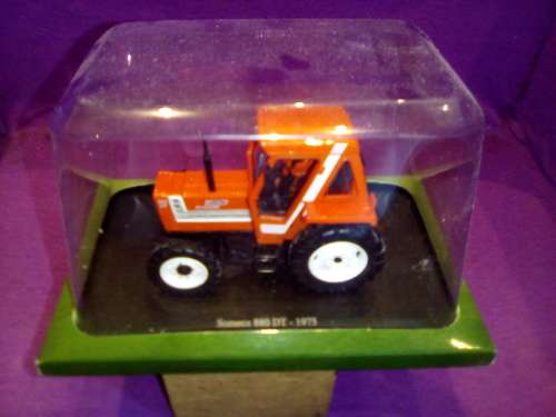 Die- Cast Metal Tractor , Someca 880 DT - 1975