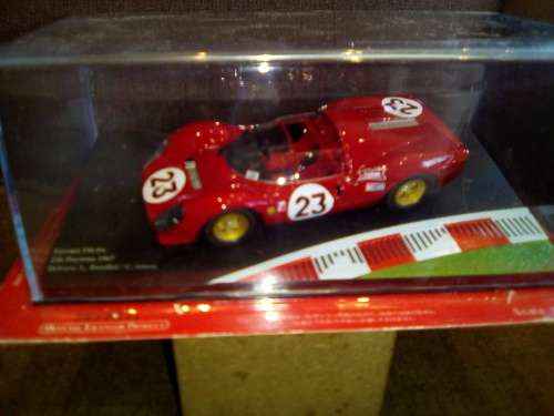 Ferrari 1:43 die-cast metal , 330 P4