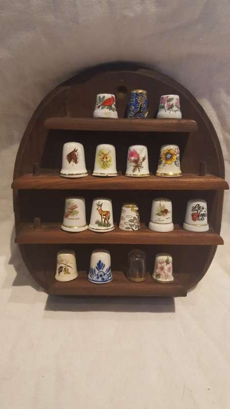 COLLECTION of Thimbles