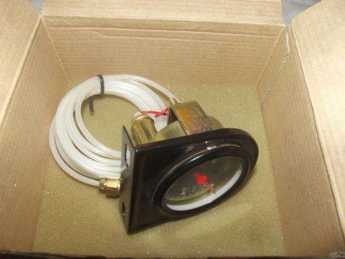 VDO Oil Pressure Gauge with Sender - No Reserve!