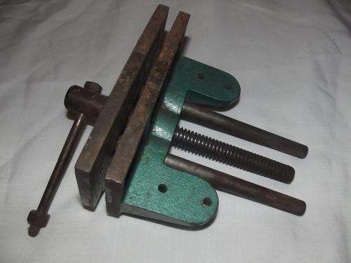 P & B Bench Vise - No Reserve