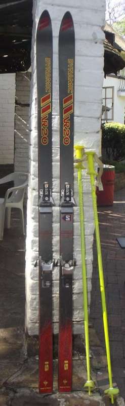 Dynamic VR20 IS set of Skis - No Reserve